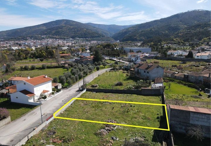 Helårsgrund i Lousa, Coimbra, Lousa - € 37.500 | Ref: C0289-00935 - foto 1