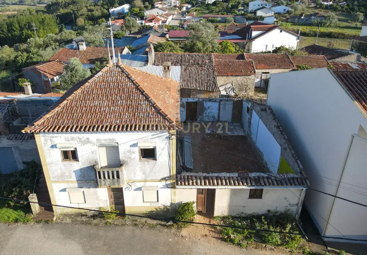Villa a Condeixa-a-Nova, Coimbra, Condeixa-a-Nova - € 56.000 | Ref: C0289-01030 - foto 1