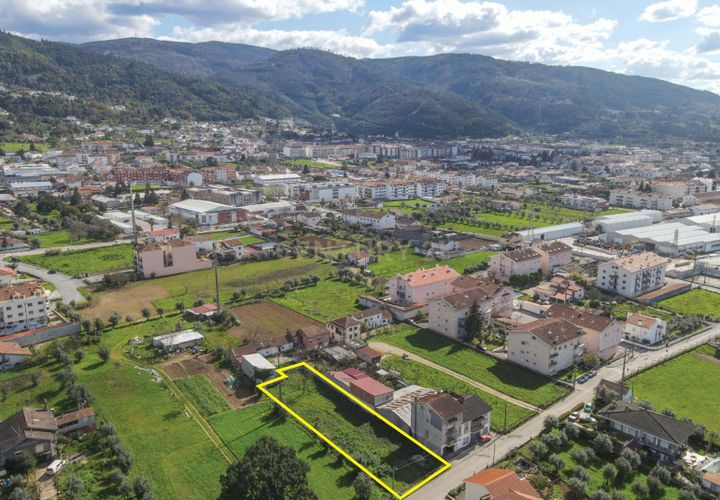 Helårsgrund i Lousa, Coimbra, Lousa - € 49.000 | Ref: C0289-01718 - foto 1