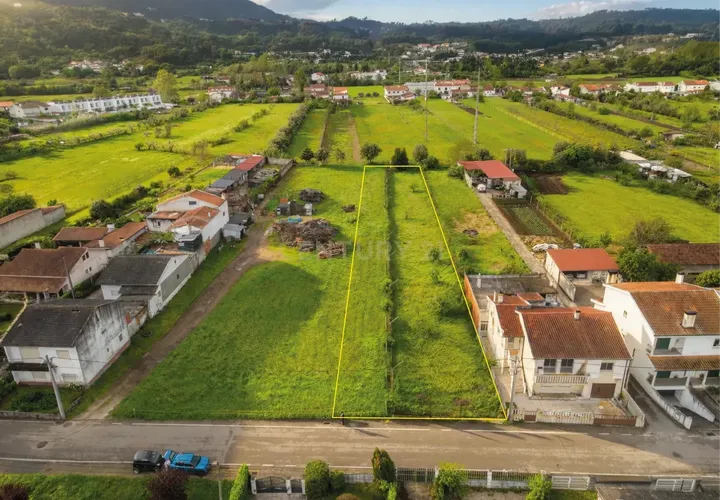 Helårsgrund i Lousa, Coimbra, Lousa - € 106.000 | Ref: C0289-01989 - foto 1