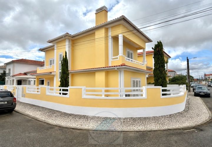 Villa a Moita, Setubal, Moita - € 499.500 | Ref: MOR T4 U 946 - foto 1