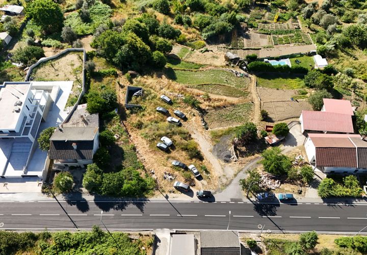 Helårsgrund i Viseu, Viseu, Viseu - € 110.000 | Ref: C0203-02660 - foto 1