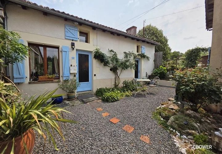 Villa i Adriers, Vienne, Adriers - € 199.969 | Ref: CB-13593 - foto 1
