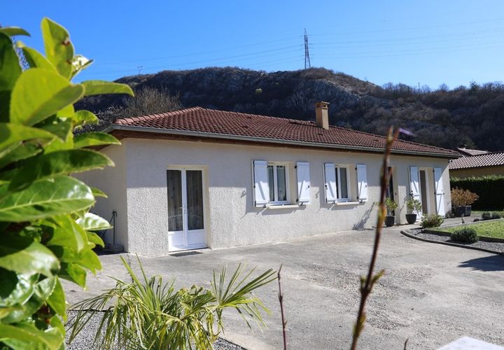 Villa a Thoirette, Jura, Thoirette - € 235.000 | Ref: 340934330519 - foto 1
