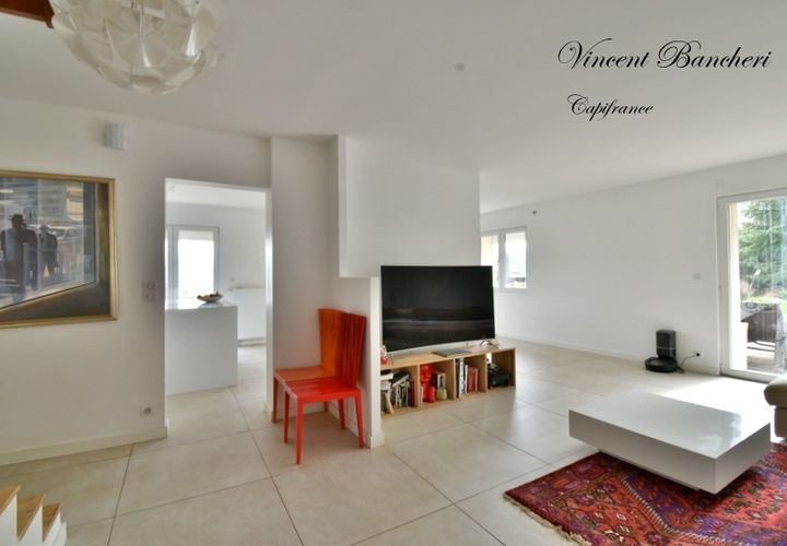 Villa i Monnetier-Mornex, Haute-Savoie, Monnetier-Mornex - € 676.000 | Ref: 340937523797 - foto 1