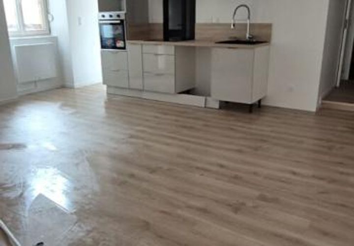 Apartament a Gray, Haute-Saone, Gray - € 620/mes | Ref: 1067 - foto 1