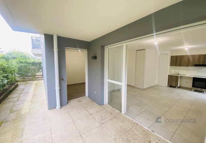 Leilighet i Vernaison, Rhone, Vernaison - € 220 000 | Ref: 17476-COMPANY52886NMA1 - foto 1