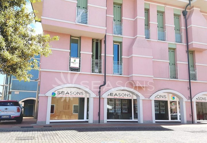Erhvervsejendom i Caorle, Venice, Caorle - € 220.000 | Ref: LDBcom05 - foto 1