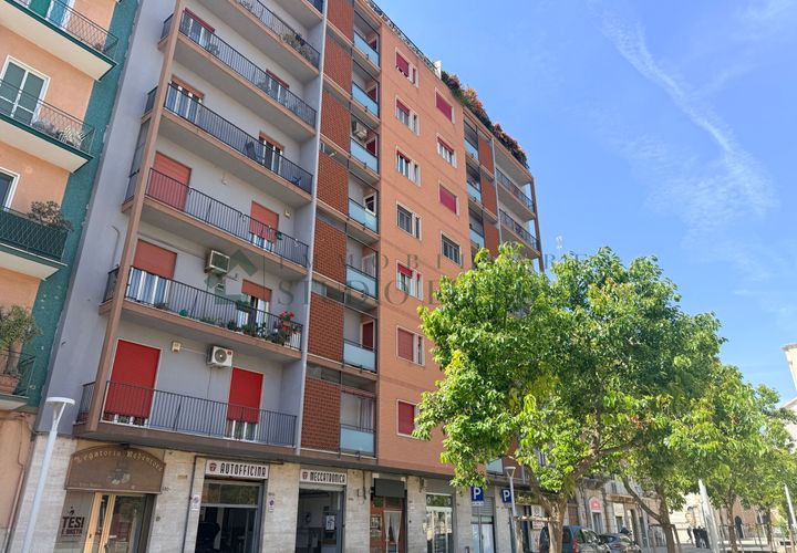 Erhvervsejendom i Bari, Bari, Bari - € 158.000 | Ref: 1518 - foto 1