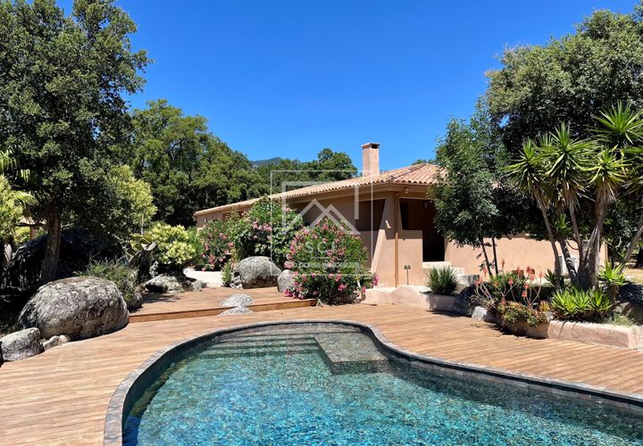 Villa i Porto-Vecchio, Corse-du-Sud, Porto-Vecchio - € 1.280.000 | Ref: 87086660 - foto 1