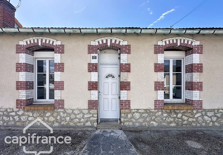 Villa i Thouars, Deux-Sevres, Thouars - € 87.000 | Ref: 340930820316 - foto 1