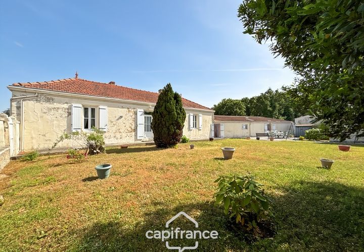 Villa a Lagord, Charente-Maritime, Lagord - € 320.000 | Ref: 340937514638 - foto 1