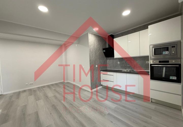Lejlighed i Amadora, Lisbon, Amadora - € 255.000 | Ref: APA_TH-MA 221 - foto 1