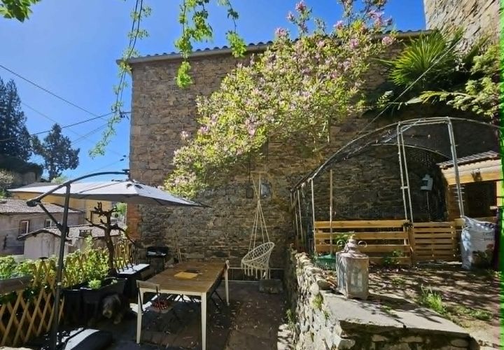Villa i Thiers, Puy-de-Dome, Thiers - € 57.000 | Ref: 340934881549 - foto 1