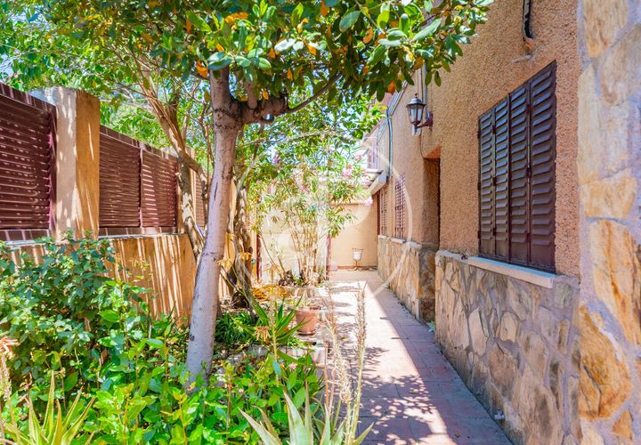 Villa i Madrid, Madrid, Madrid - € 875.000 | Ref: VMN2606005 - foto 1