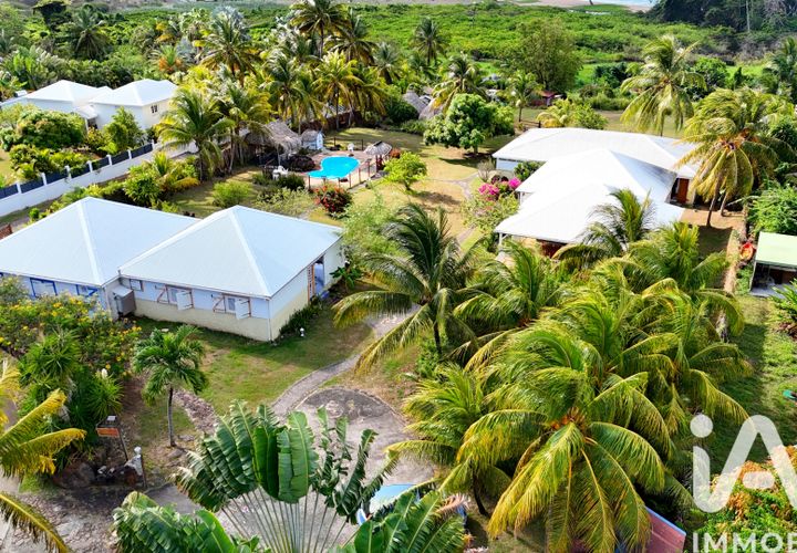 Træhytte i Sainte-Rose, Guadeloupe, Sainte-Rose - € 1.260.000 | Ref: 102478 - foto 1