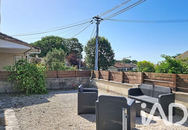 Villa a Sainte-Eulalie, Gironde, Sainte-Eulalie - € 285.000 | Ref: 35362 - foto 1