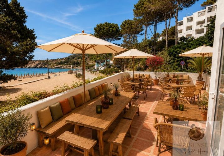 Erhvervsejendom i Cala Vadella, Ibiza, Cala Vadella - € 1.320.000 | Ref: ISS394C - foto 1