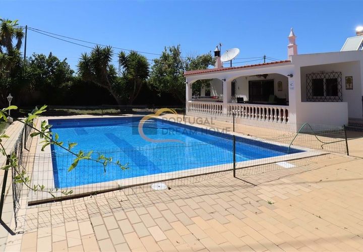 Villa i Albufeira, Faro, Albufeira - € 575.000 | Ref: FC116 - foto 1