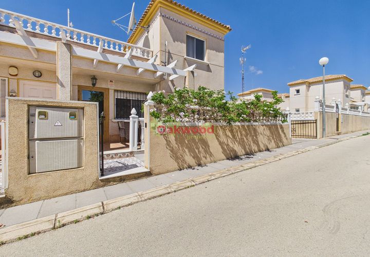 Rækkehus i Pinar De Campoverde, Alicante, Pinar De Campoverde - € 159.000 | Ref: OKP2203 - foto 1