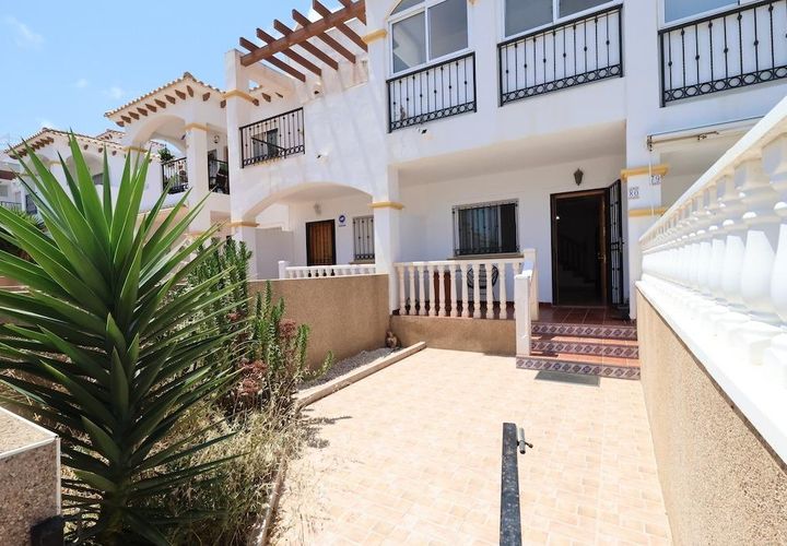 Byhus i Punta Prima, Alicante, Punta Prima - € 214.000 | Ref: 13908 - foto 1