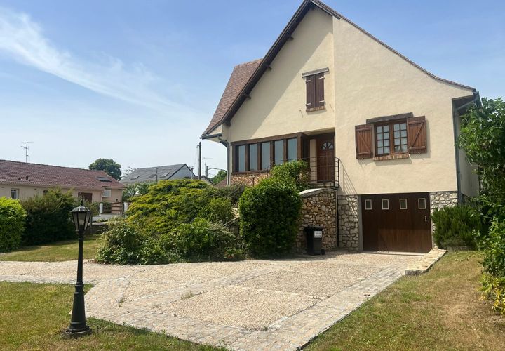 Villa a Saint-Cheron, Essonne, Saint-Cheron - € 449.000 | Ref: 910216675 - foto 1