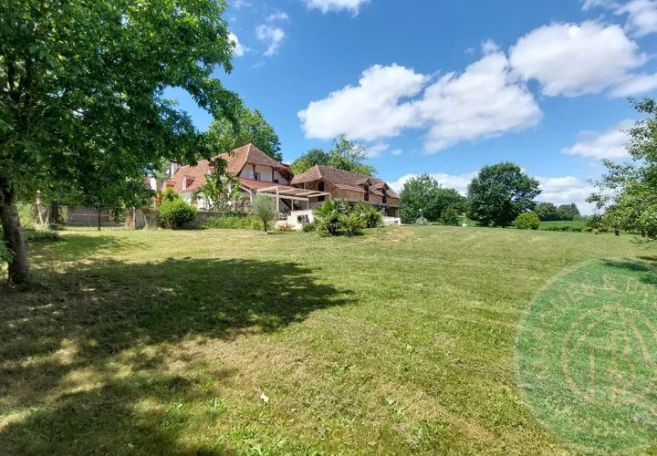 Herregård i Lembeye, Pyrenees-Atlantiques, Lembeye - € 451 500 | Ref: 86996982 - foto 1