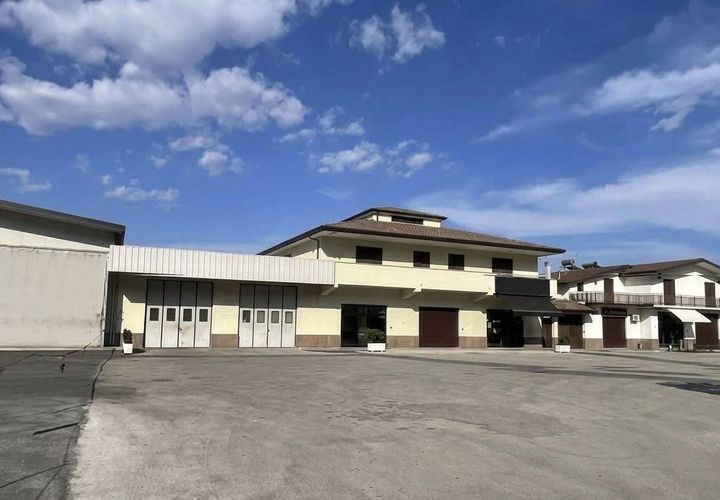 L'establiment comercial a Morolo, Frosinone, Morolo - € 1.600/mes | Ref: 2201 - foto 1