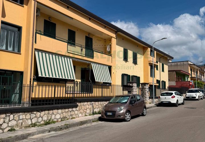 Lejlighed i Avella, Avellino, Avella - € 125.000 | Ref: 459593 - foto 1