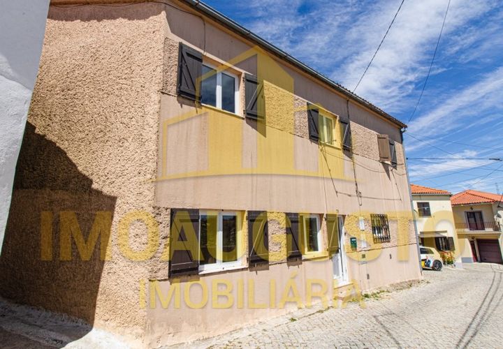 Villa in Guarda, Guarda, Guarda - € 159.900 | Ref: CAS_2479 - foto 1