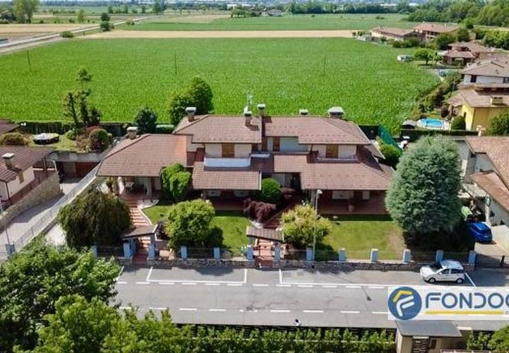 Villa a Pontoglio, Brescia, Pontoglio - € 750.000 | Ref: Pont.8.CF - foto 1