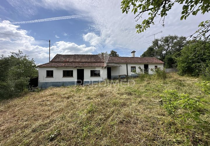 Byhus i Ourem, Santarem, Ourem - € 120.000 | Ref: 060145 - foto 1