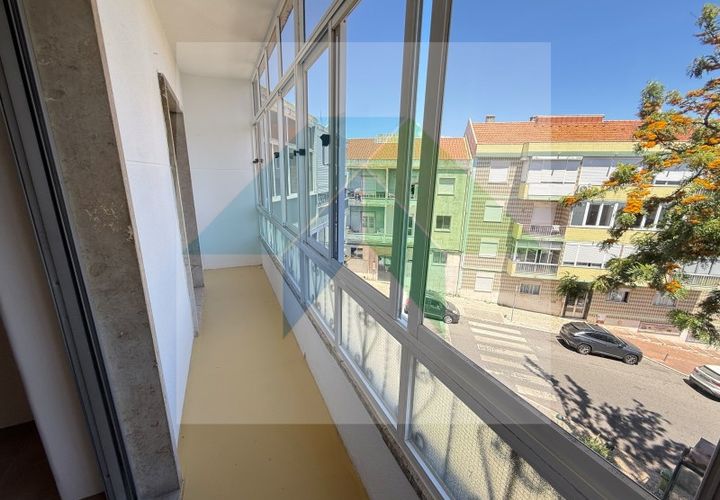 Lejlighed i Amadora, Lisbon, Amadora - € 270.000 | Ref: APA_2381 - foto 1