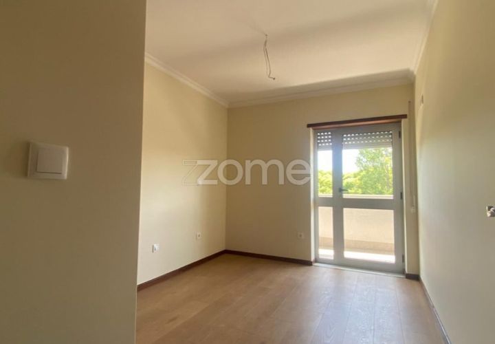 Apartament a Anadia, Aveiro, Anadia - € 800/mes | Ref: ZMPT589592 - foto 1