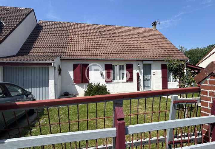 Bungalou a Lillers, Pas-de-Calais, Lillers - € 220.000 | Ref: isb17948 - foto 1