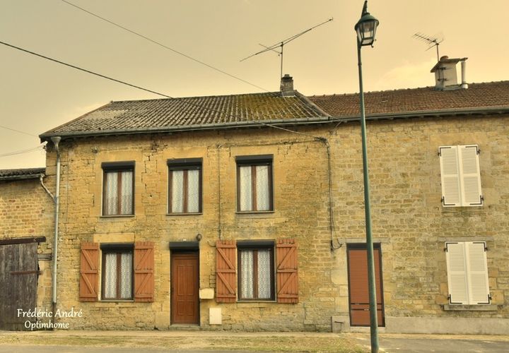 Villa a Mouzon, Ardennes, Mouzon - € 47.000 | Ref: 830037132143 - foto 1