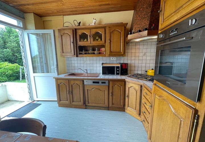 Villa a Rostrenen, Cotes-d'Armor, Rostrenen - € 114.000 | Ref: 830037053481 - foto 1