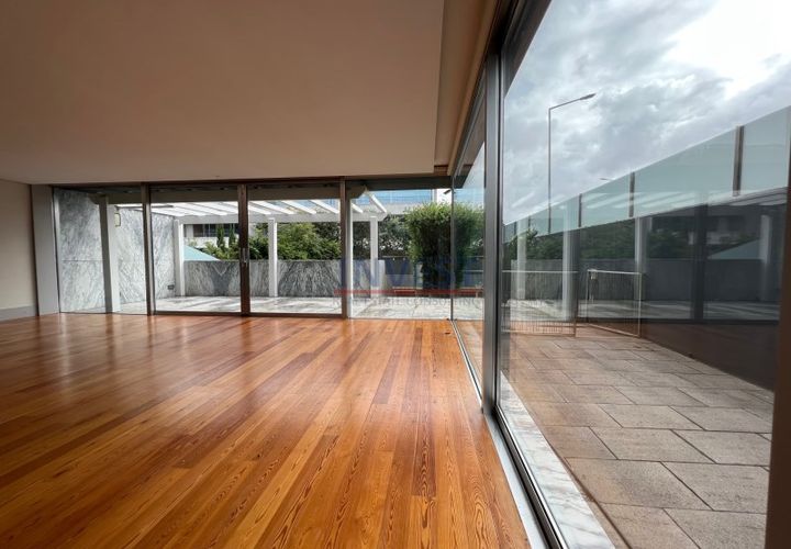Villa a Porto, Porto, Porto - € 6.000/mes | Ref: CAS_645 - foto 1
