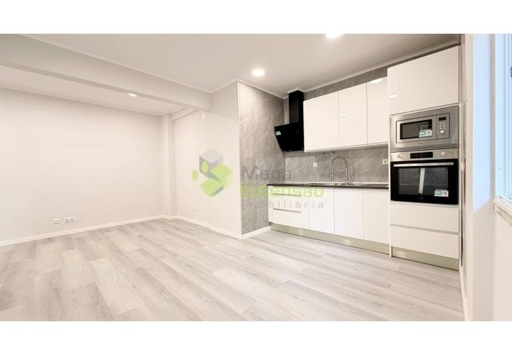 Lejlighed i Amadora, Lisbon, Amadora - € 255.000 | Ref: 2253 - foto 1