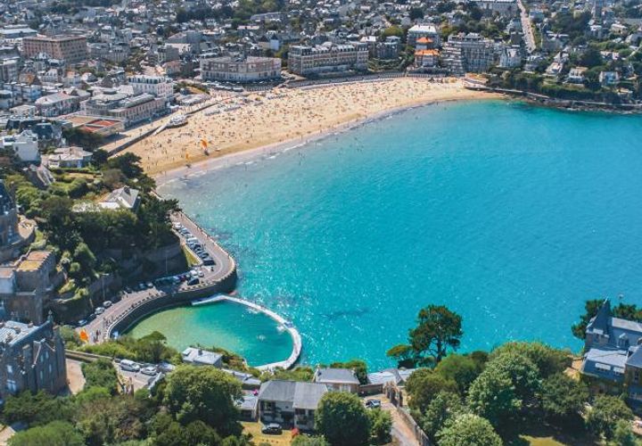 Villa a Dinard, Ille-et-Vilaine, Dinard - € 490.000 | Ref: 02062026CBLI - foto 1
