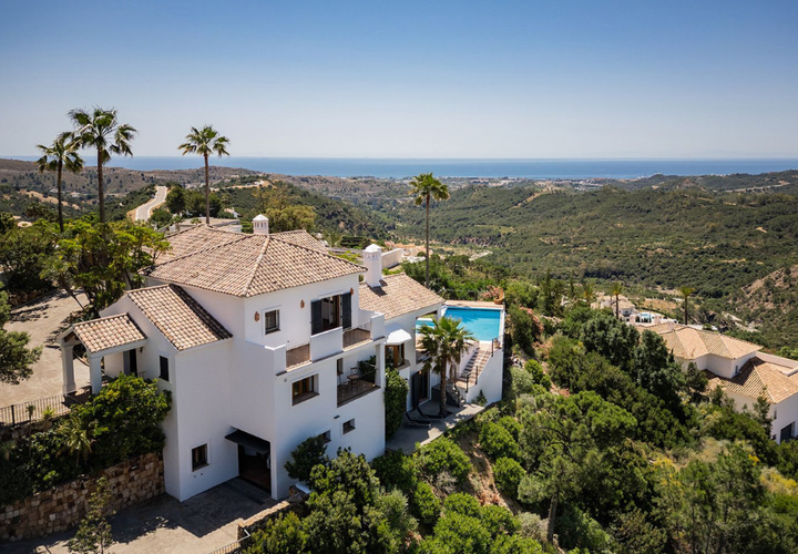 Villa en Marbella, Malaga, Marbella - € 1.795.000 | Ref: BLXR-1340 - photo 1