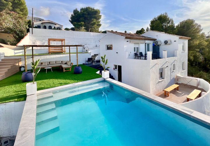 Villa a Denia, Alicante, Denia - € 480.000 | Ref: L001591 - foto 1