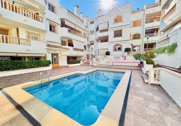 Apartament a Javea, Alicante, Javea - € 1.100/mes | Ref: 745140 - foto 1