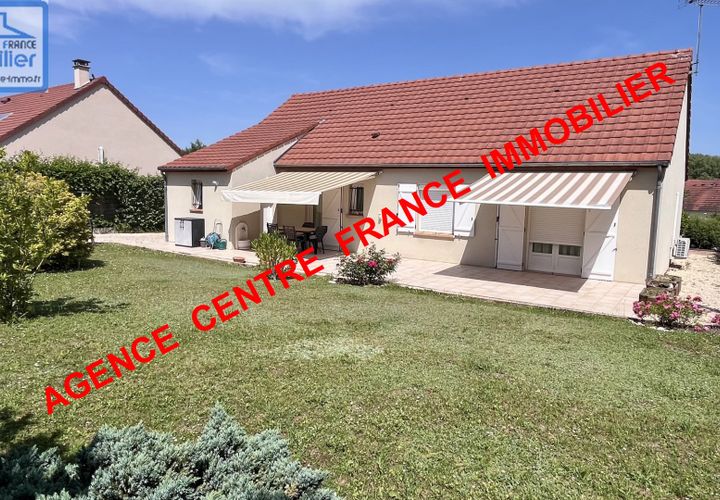 Villa Bourges, Cher, Bourges - € 269.900 | Ref: 030012078 - photo 1