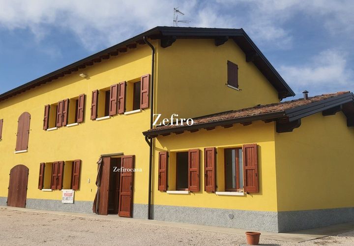 Villa a Rolo, Reggio Emilia, Rolo - € 190.000 | Ref: RE047237006 - foto 1