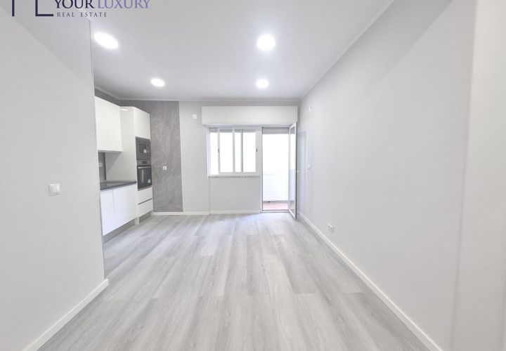 Lejlighed i Amadora, Lisbon, Amadora - € 255.000 | Ref: YL1051 - foto 1