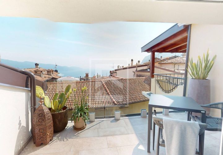 Lejlighed i Tignale, Brescia, Tignale - € 210.000 | Ref: 33091022-308 - foto 1