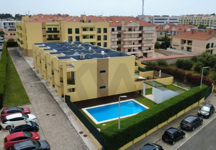 Villa i Alcabideche, Lisbon, Alcabideche - € 1.100.000 | Ref: KWPT-033576 - foto 1