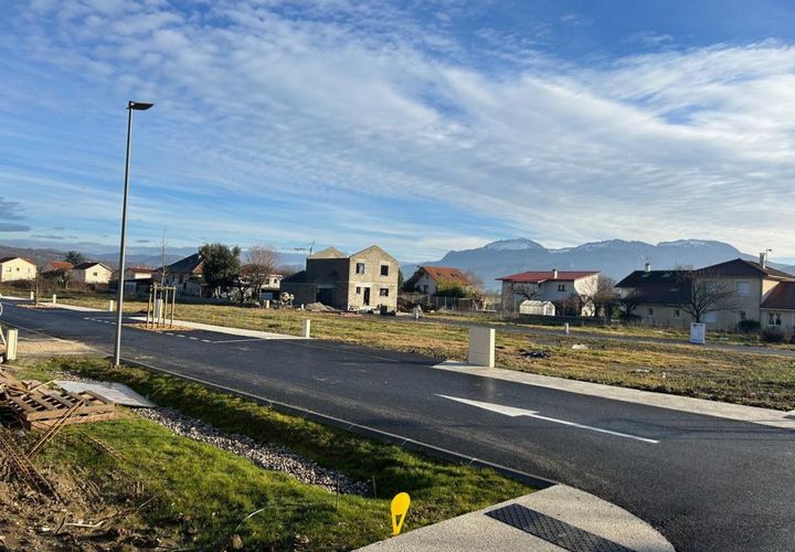 Villa i Tullins, Isere, Tullins - € 222.500 | Ref: sa280526tullinsss - foto 1