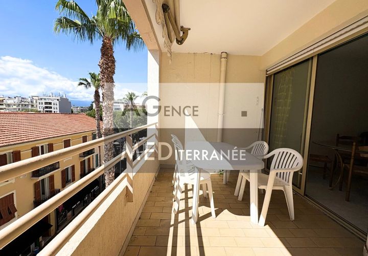 Lejlighed i Antibes, Alpes-Maritimes, Antibes - € 294.000 | Ref: 1225 - foto 1